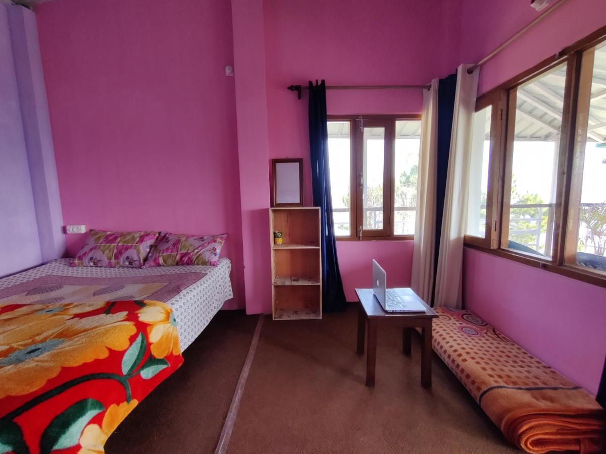 Bhanu Homestay, Kasar Devi Алмора Екстериор снимка