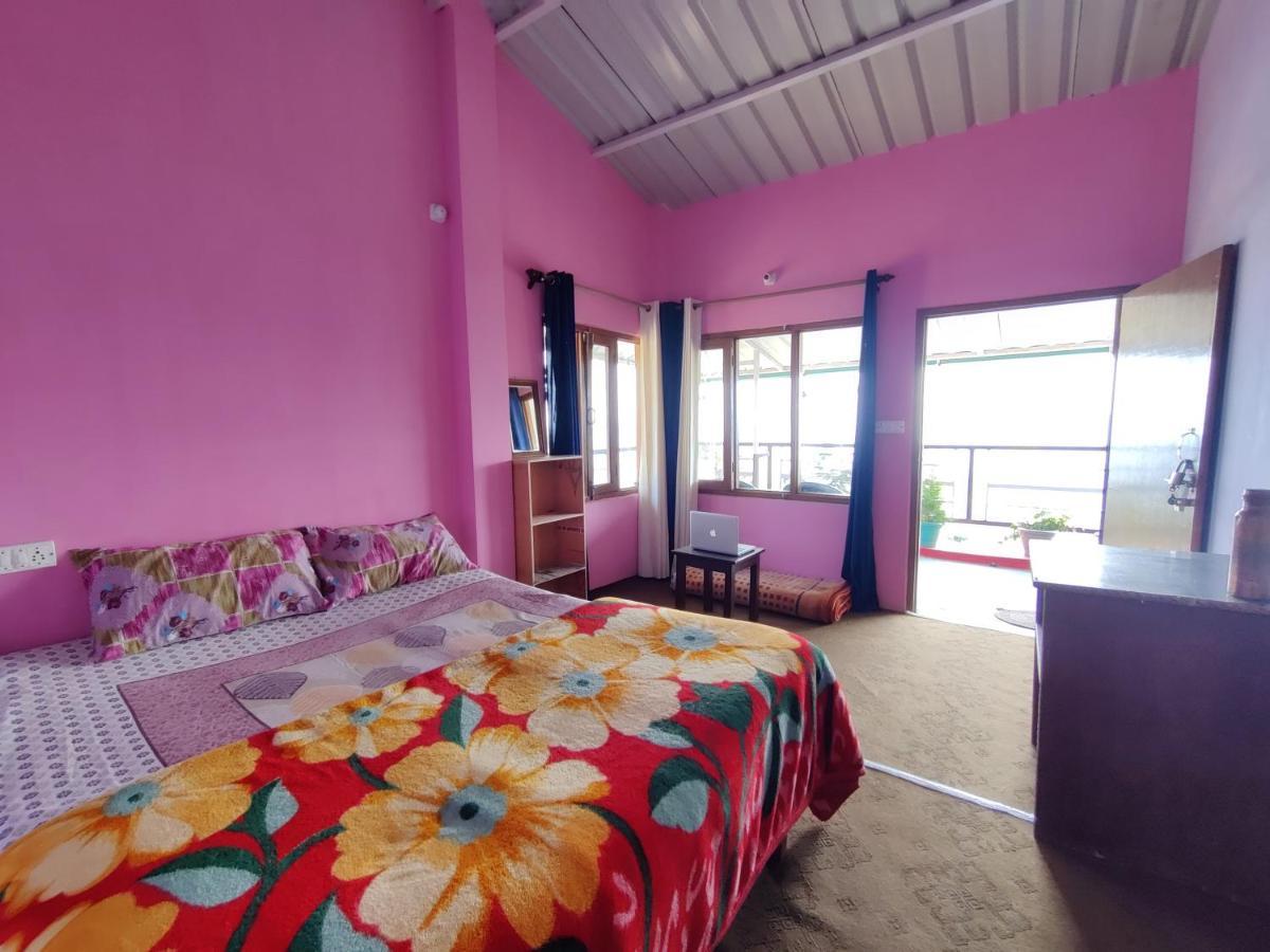 Bhanu Homestay, Kasar Devi Алмора Екстериор снимка