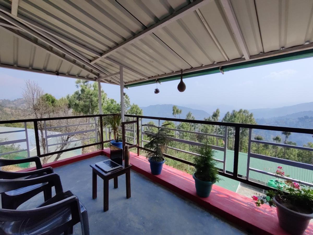 Bhanu Homestay, Kasar Devi Алмора Екстериор снимка