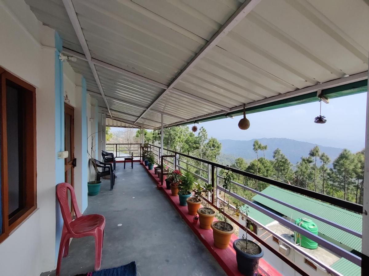 Bhanu Homestay, Kasar Devi Алмора Екстериор снимка
