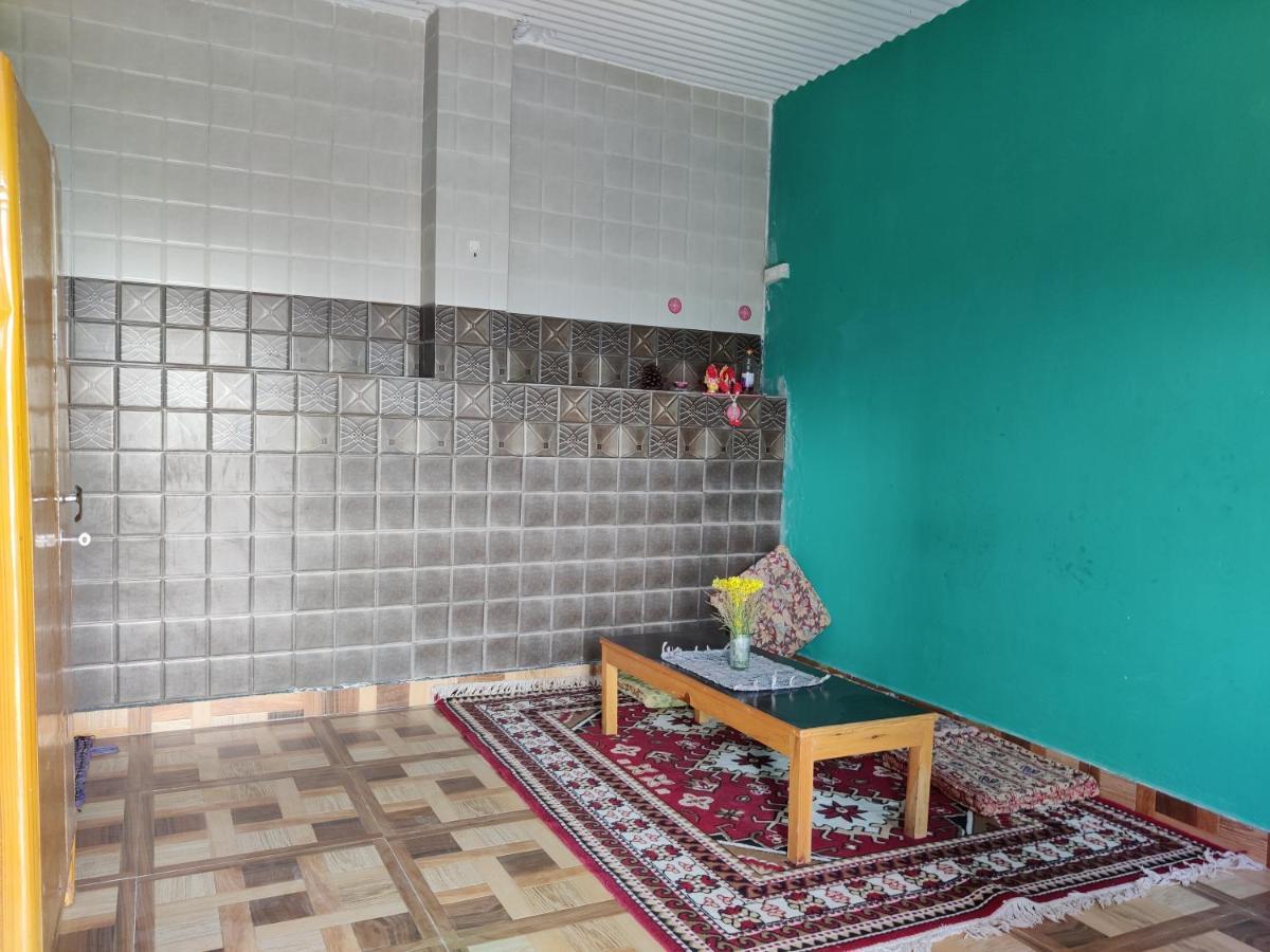 Bhanu Homestay, Kasar Devi Алмора Екстериор снимка